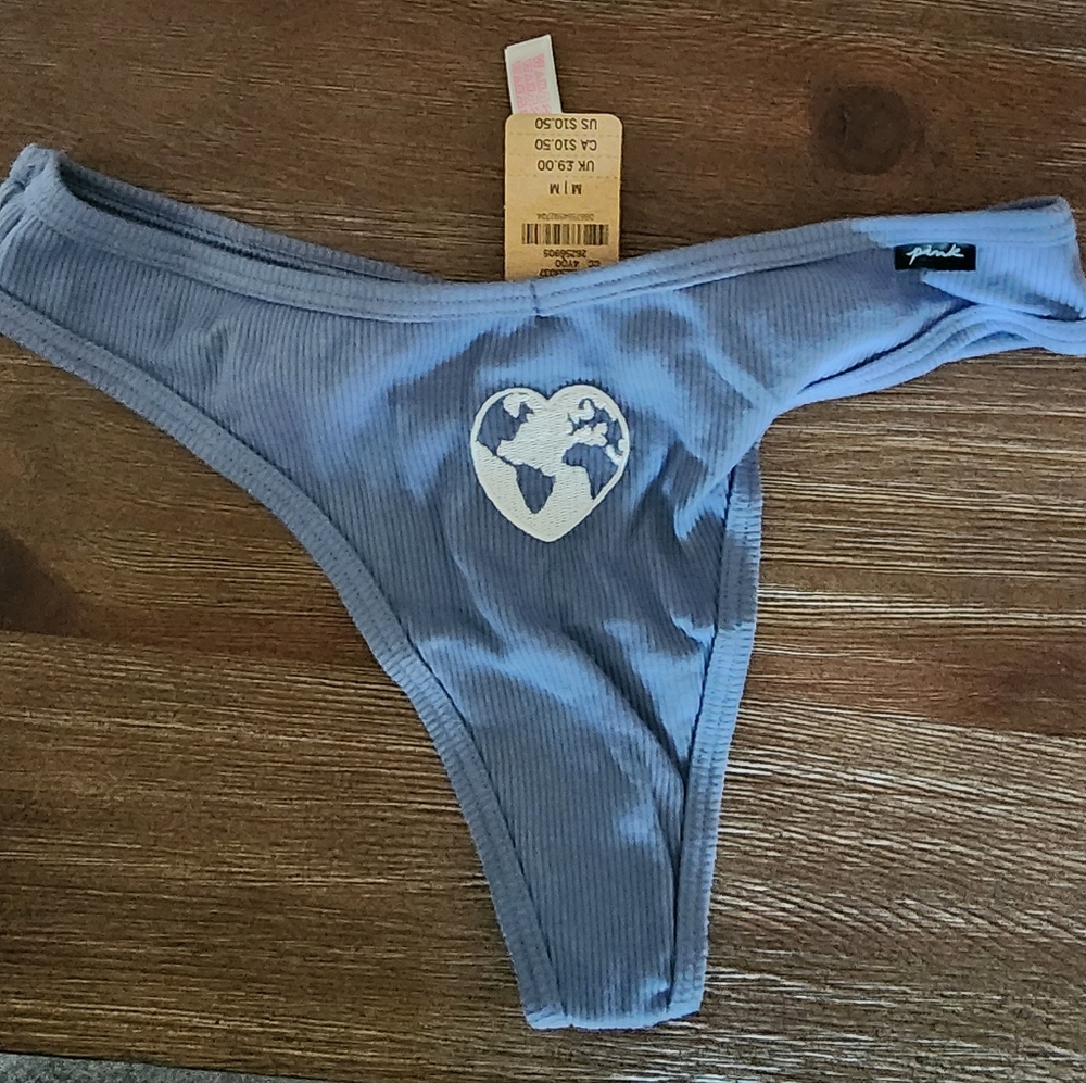 PINK thongs